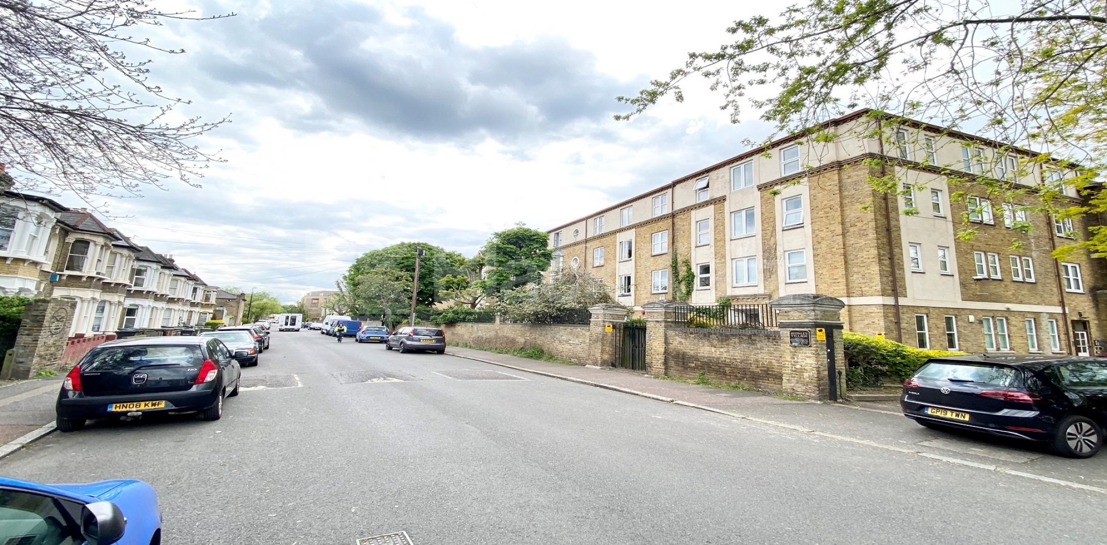 			1 Bedroom, 1 bath, 1 reception Apartment			 Avonley Road, New Cross